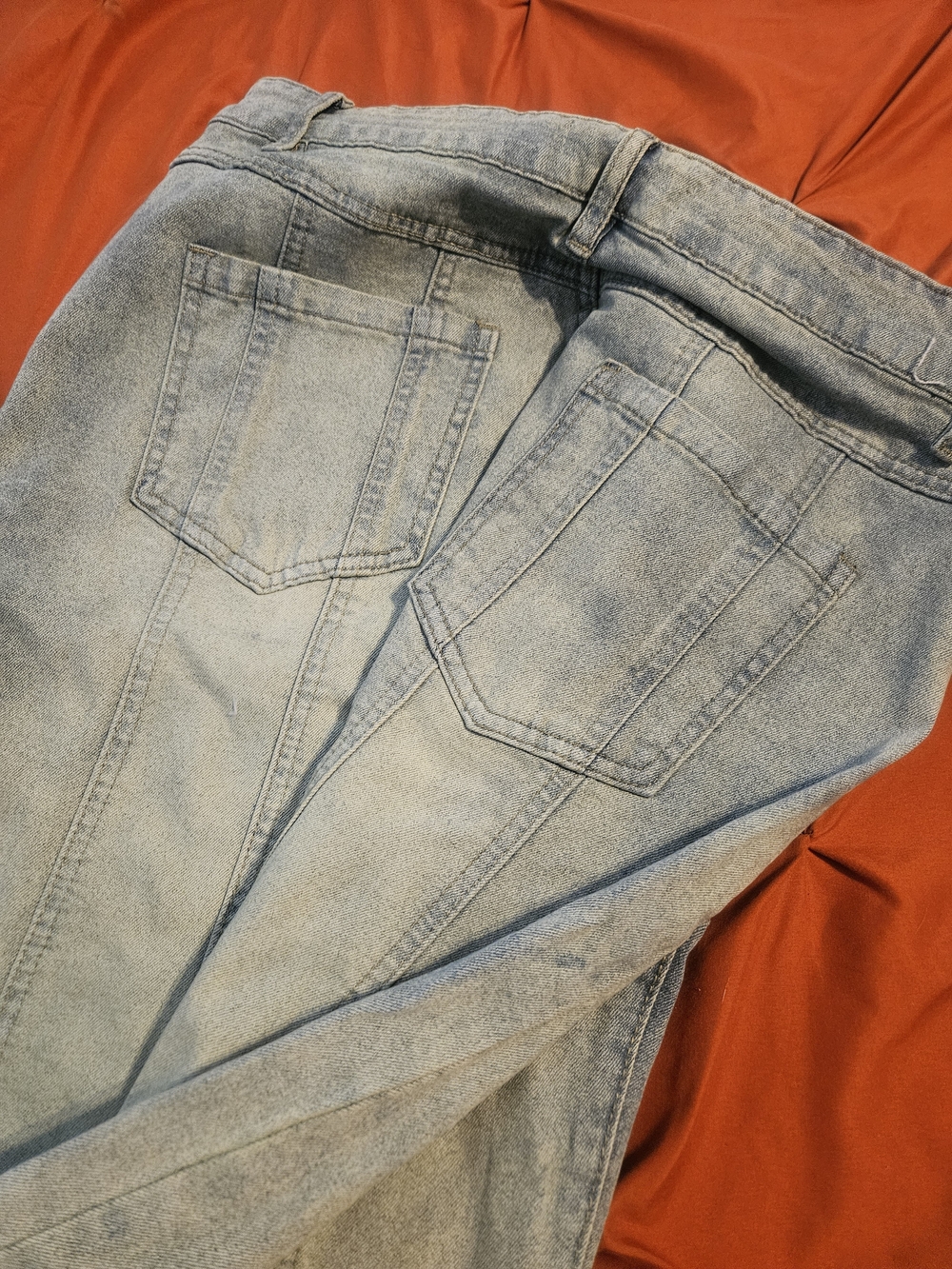 Light Wash Denim Jeans - Back Pocket Detail